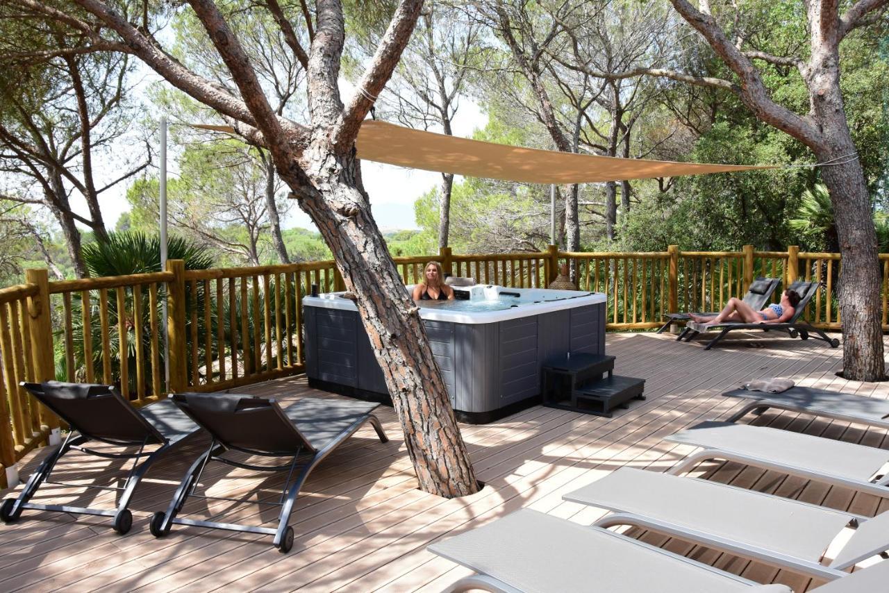 Camping Resort La Baume La Palmeraie Fréjus Dış mekan fotoğraf