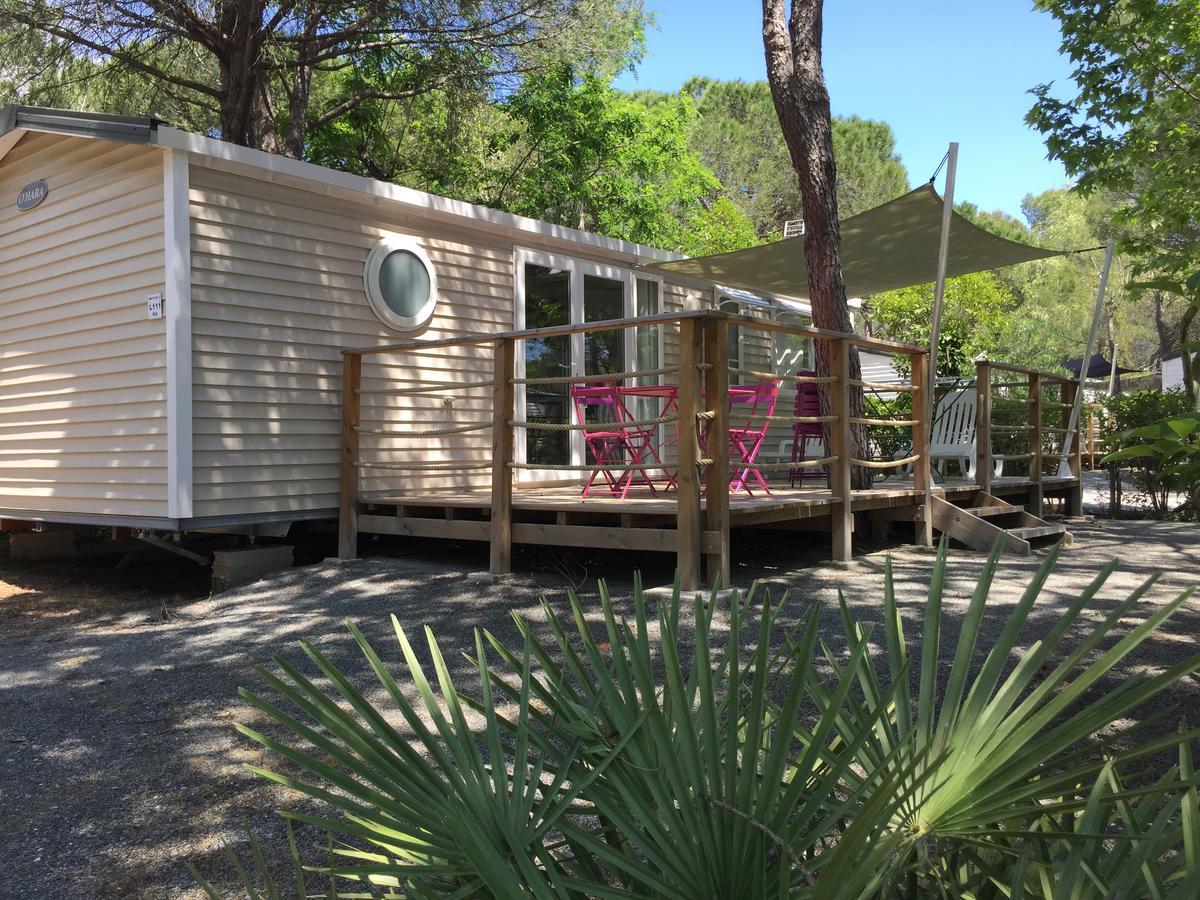 Camping Resort La Baume La Palmeraie Fréjus Dış mekan fotoğraf